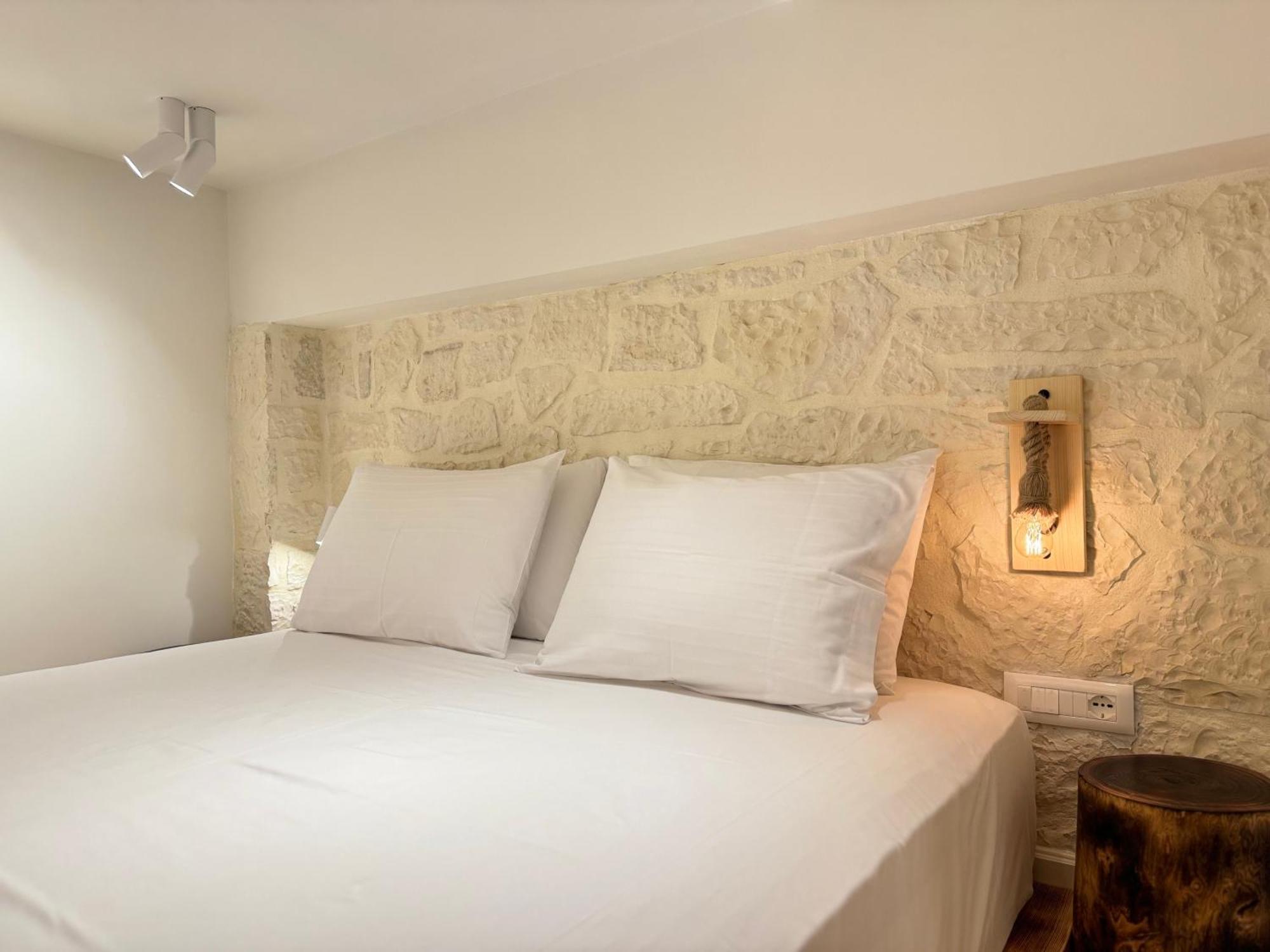 Elpis Guest House Himare Luaran gambar